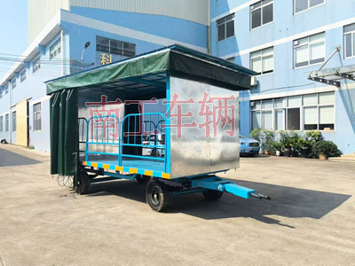 5噸雨篷平板拖車護(hù)欄可拆型牽引工具拖車I.jpg